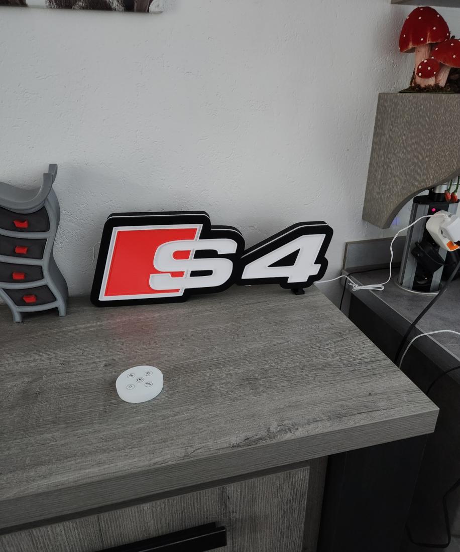 Audi S4, S3