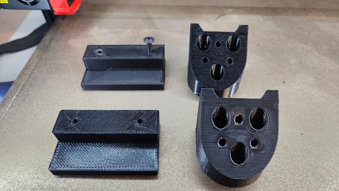 Cale de réhausse pour marche pied trottinette