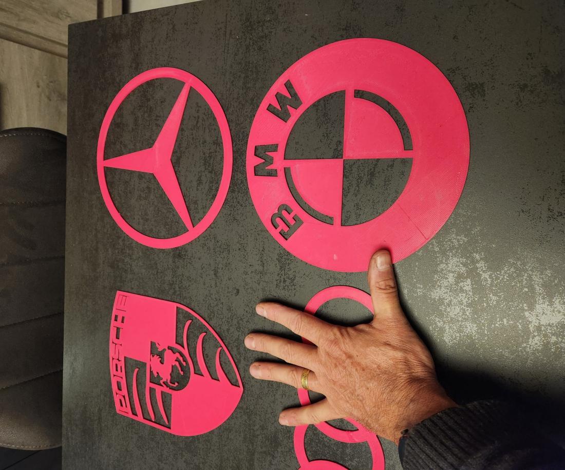 Pochoirs differentes marques