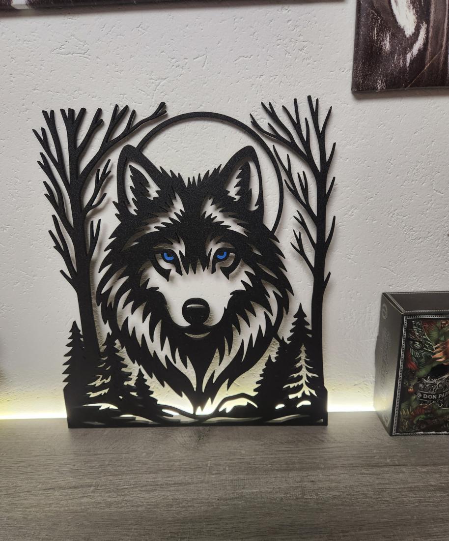 Wall Art Loup modèle C